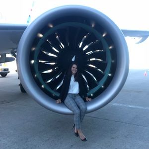 Meet your Posher, Olivia